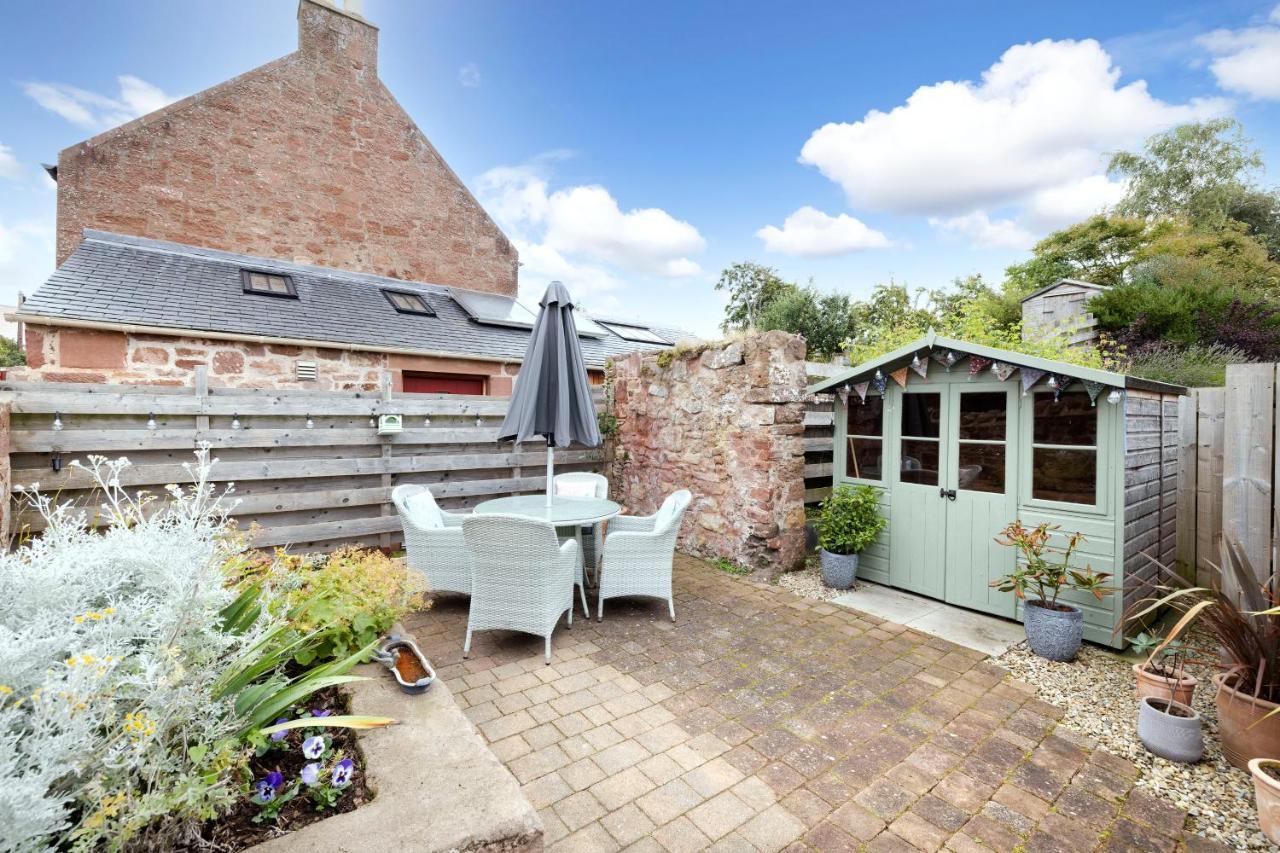 2 Bed Haywood Cottage With Garden Stenton 外观 照片