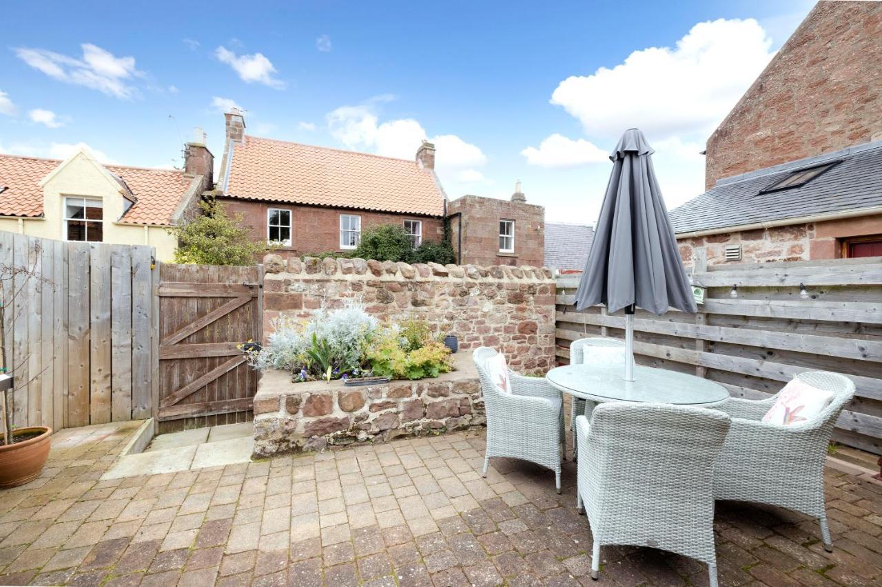 2 Bed Haywood Cottage With Garden Stenton 外观 照片